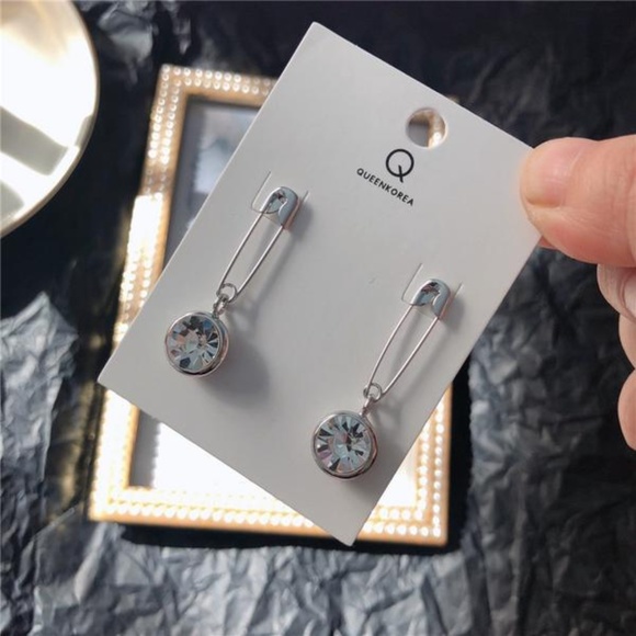 Jewelry - Safety Pin Crystal Drop Earring